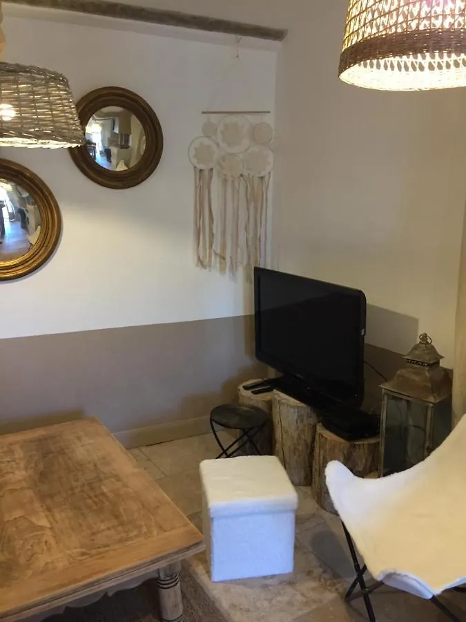 Appartement Chez Enzo à Pierrevert